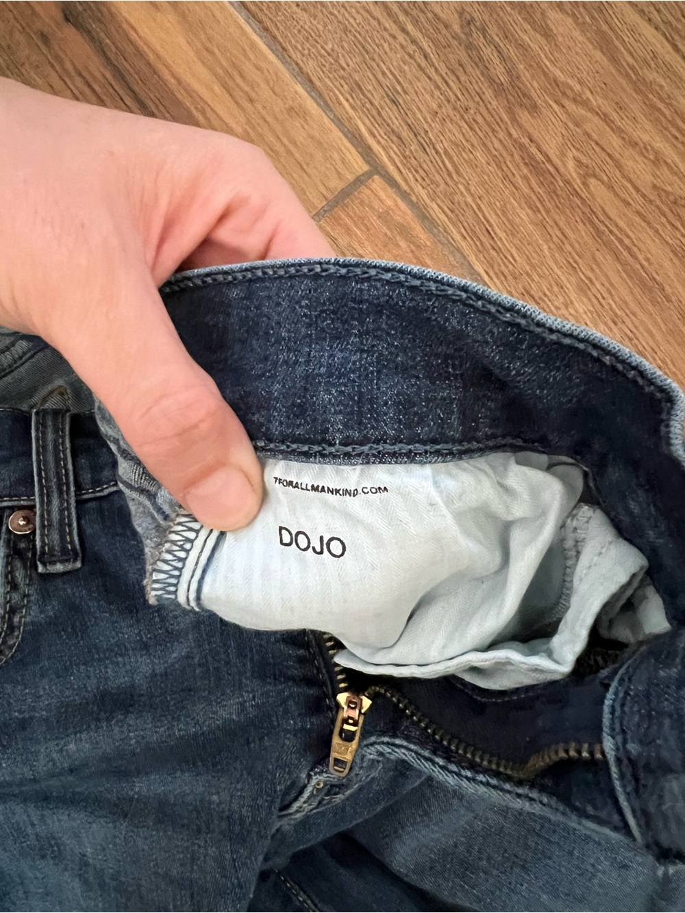 7 For All Mankind Dojo Flare Jeans - Picture 4 of 7